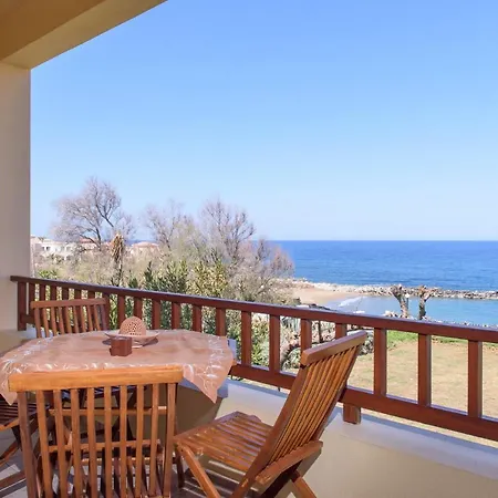 Casa Di Giorgio - Beachfront Holiday home